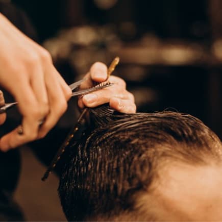 мужчину стрегут