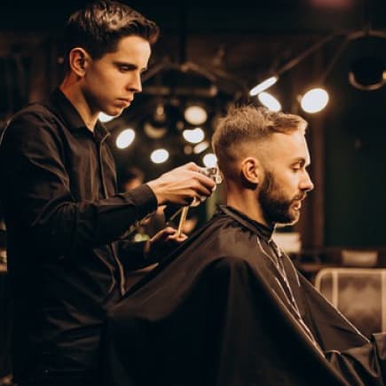 мужчину стрегут